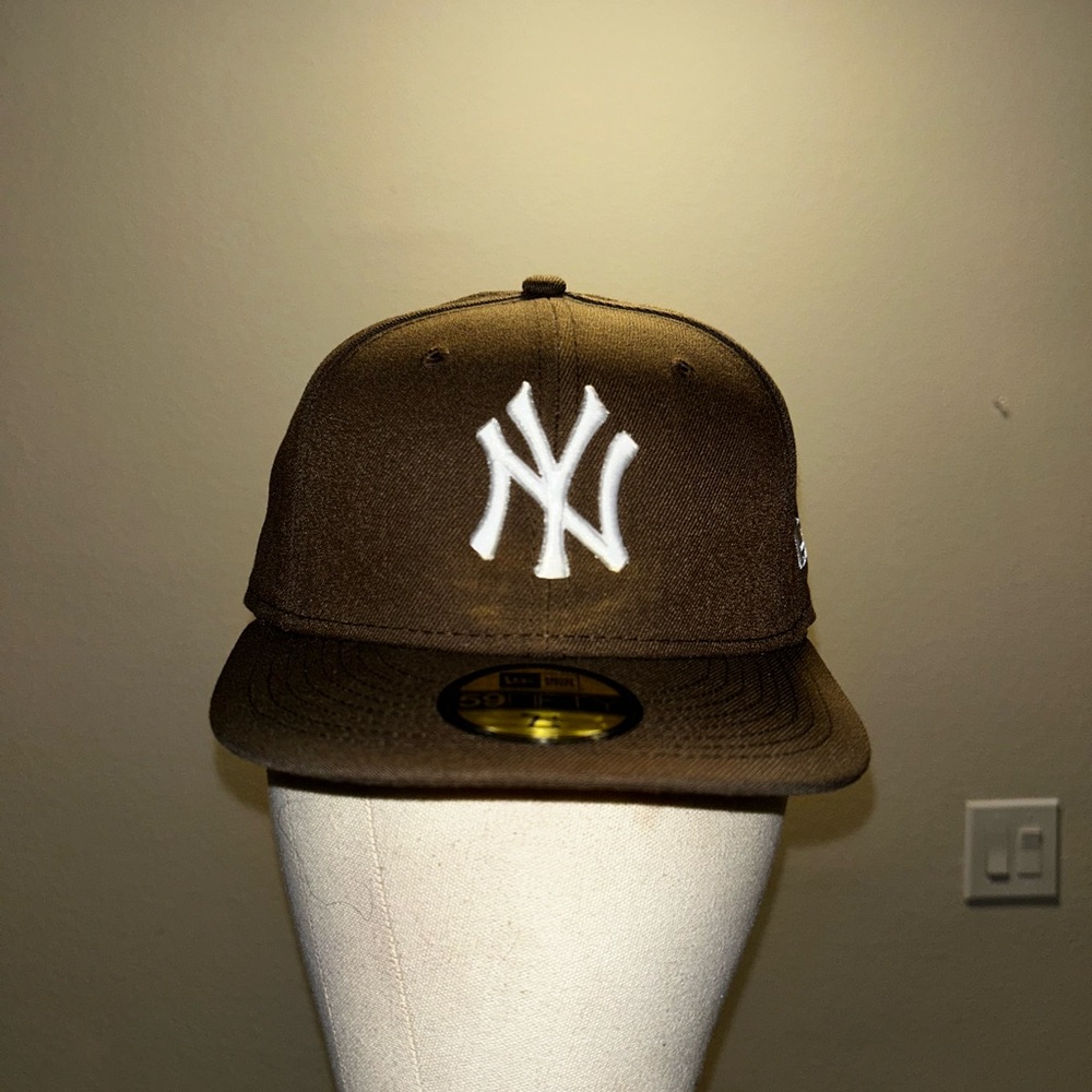 Brown New York Yankees 59Fifty size 7 1/4